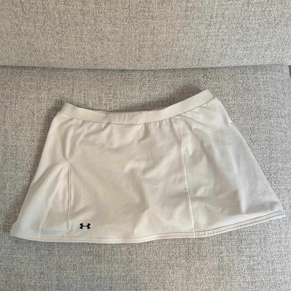 Under Armour Women's White Mini Skirt